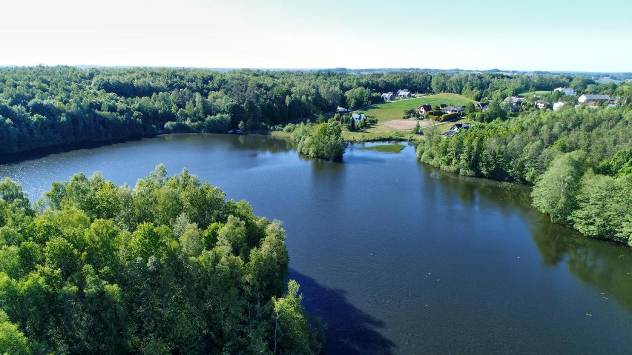 Osada Skoczkowo Komfortowe Domki Z Jacuzzi Nad Jeziorem- Sauna- Balia- Prywatny Staw Wedkarski Podiazy Exteriör bild