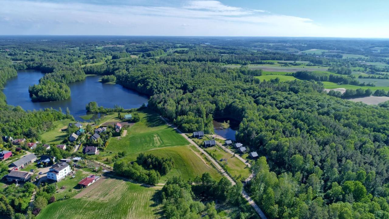 Osada Skoczkowo Komfortowe Domki Z Jacuzzi Nad Jeziorem- Sauna- Balia- Prywatny Staw Wedkarski Podiazy Exteriör bild